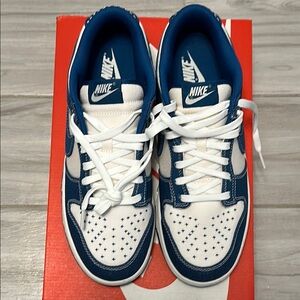 Nike Blue and White Sneakers Classic Design